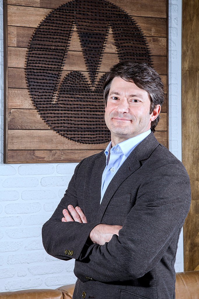 Motorola anuncia Vinicius Costa como novo diretor de Vendas B2B no Brasil