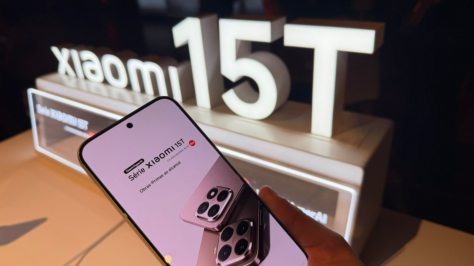 Xiaomi lança Série 15T no Brasil com câmeras Leica