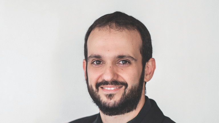 Fernando Mansano, presidente da ABIACOM – Associação Brasileira de Inteligência Artificial e E-commerce