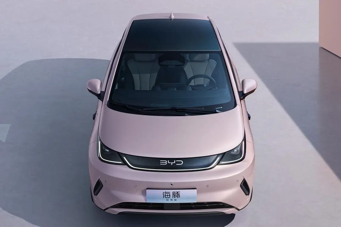 BYD Dolphin 2027 é registrado no Brasil com visual renovado