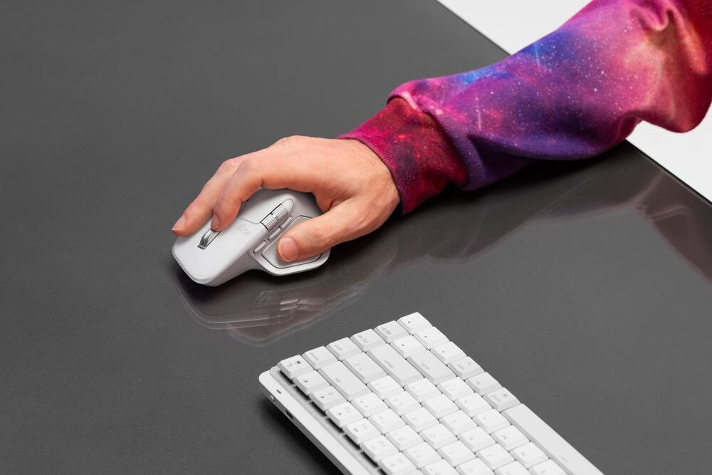 Logitech lança no Brasil o mouse MX Master 4