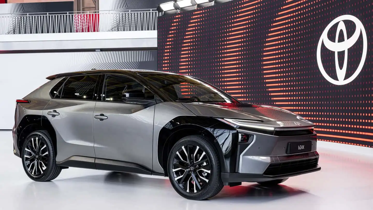 Toyota cresce com híbridos e “mal dá conta da demanda”