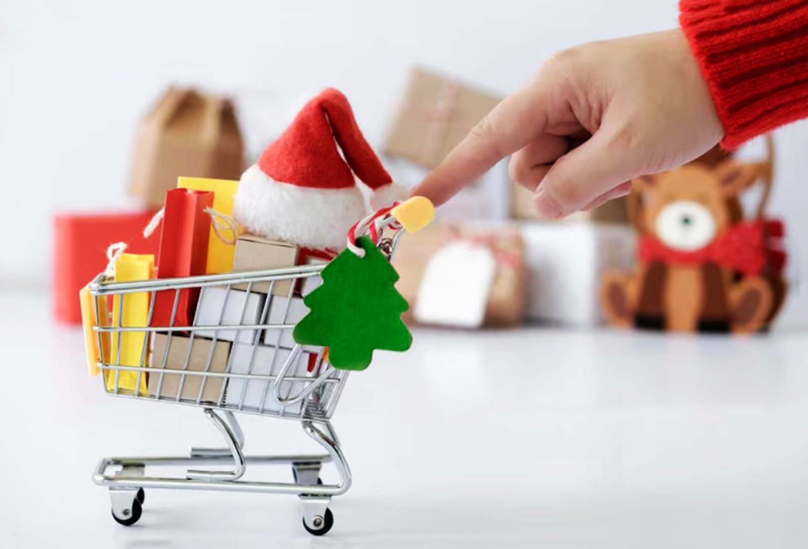 Serasa aponta 15,3 milhões de pedidos no Natal e alta nas fraudes online