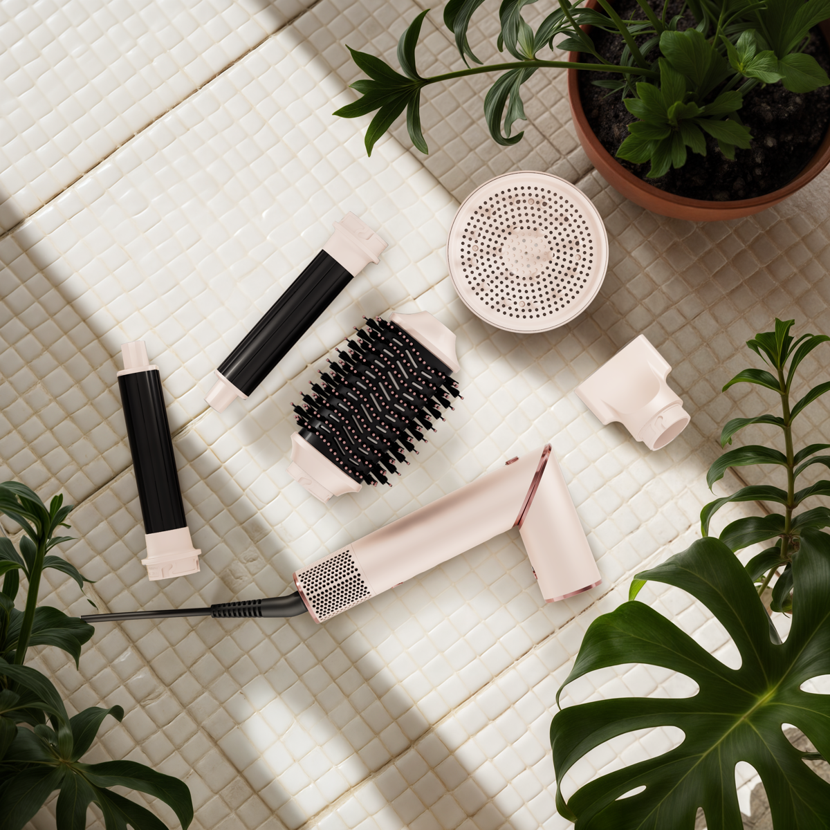 Britânia aposta em secador multifuncional