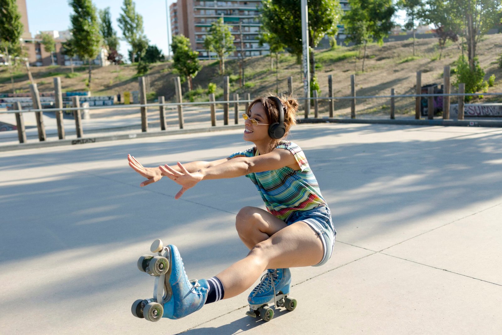 JBL Tune 530BT chega com até 76 horas de bateria