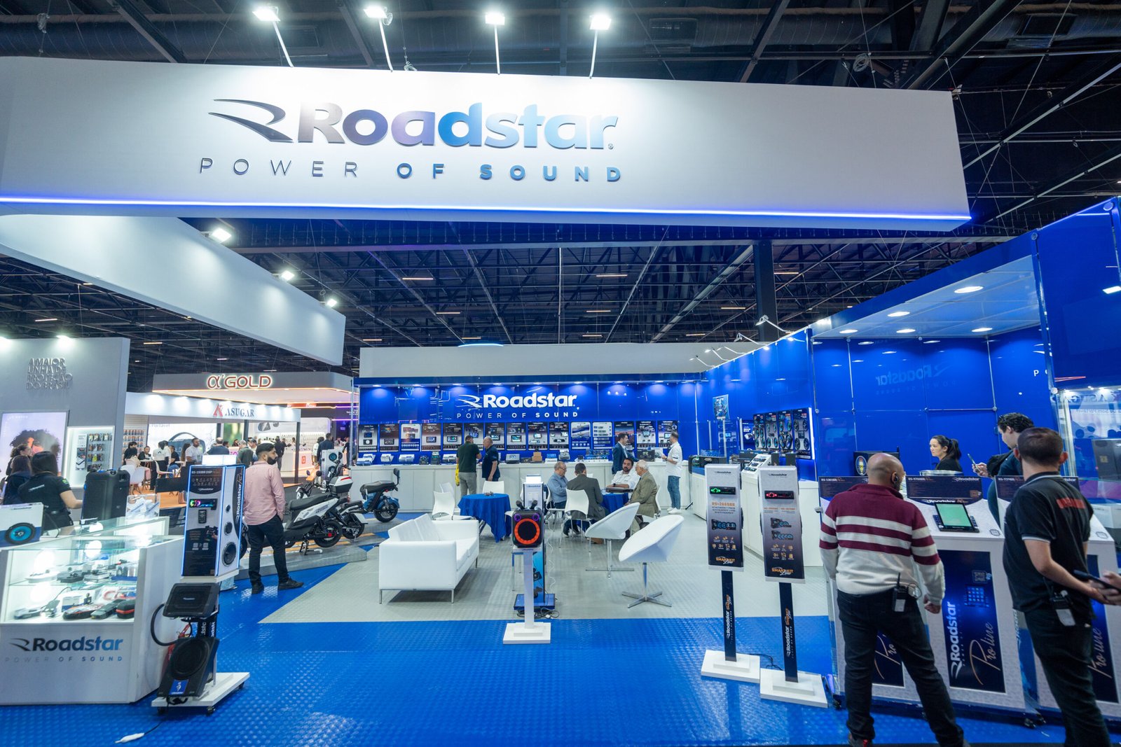Roadstar aposta em tecnologia embarcada e avalia entrada no mercado de motos elétricas