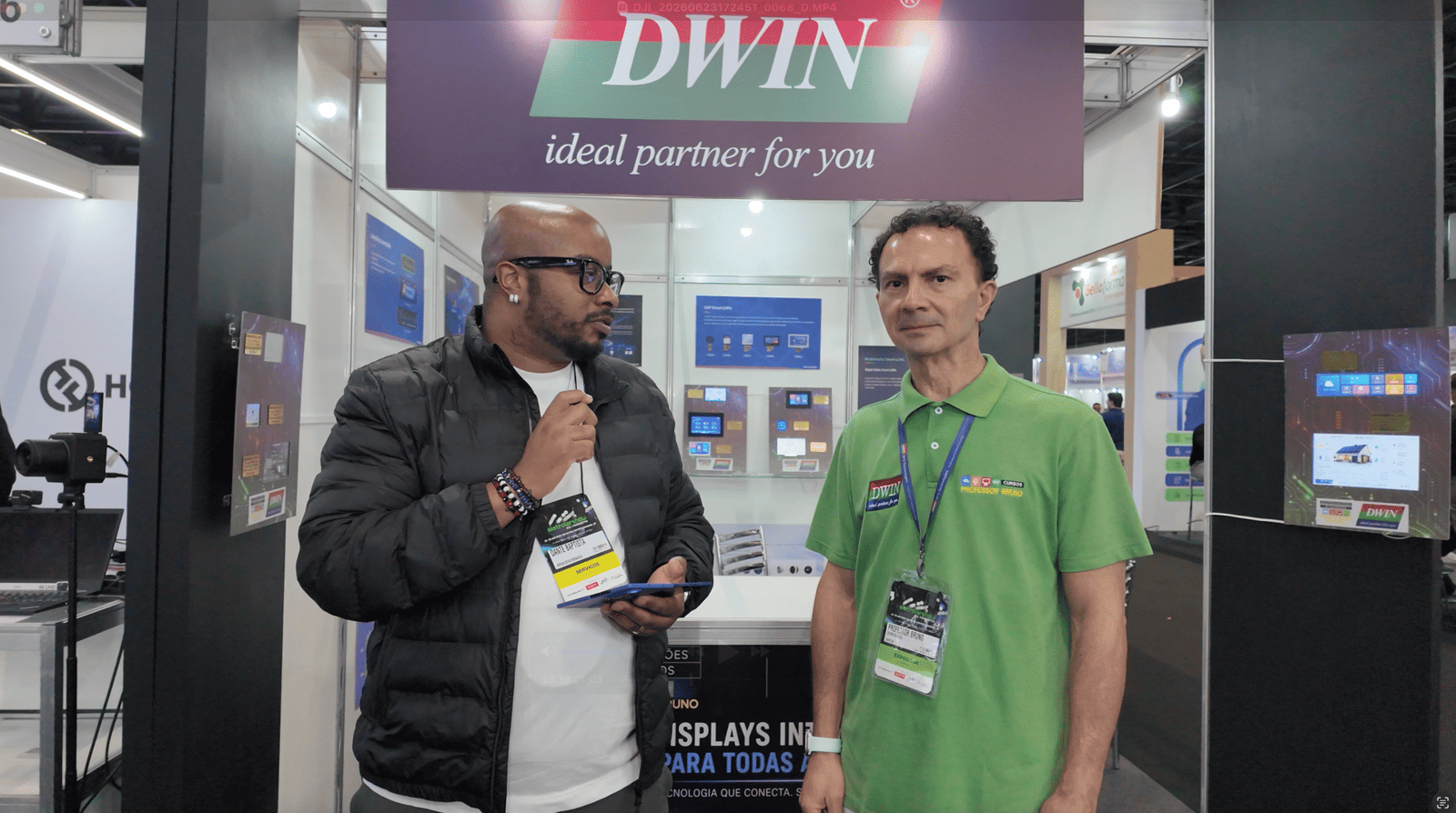 D.Win aposta no avanço das telas touchscreen