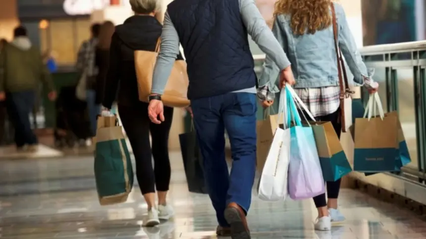 Varejo avança 4,7% em julho, mostra Stone