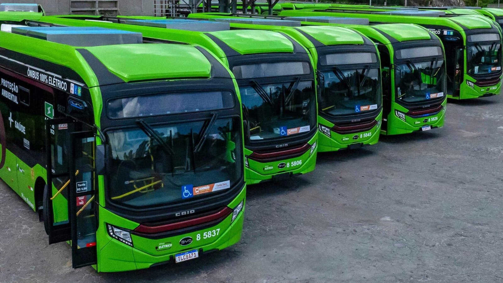BYD responde por 74% dos ônibus elétricos em julho