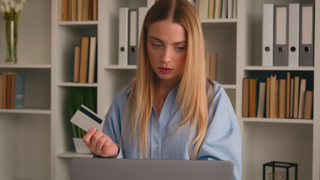Novos meios de pagamento complicam estornos no varejo