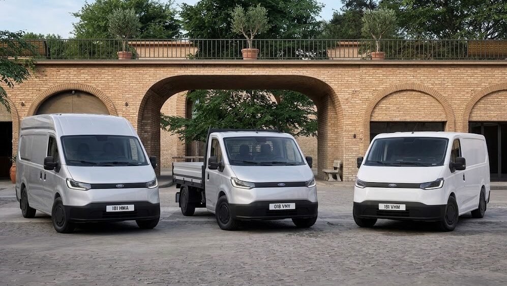 Ford Transit City elétrica terá três versões no Brasil